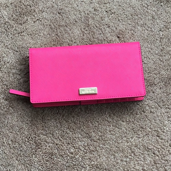 kate spade Handbags - Wallet
